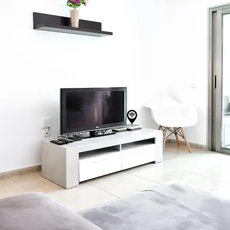 Apartment Ancla Pool On Roof Top *