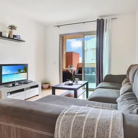 Ancla Pool On Roof Top